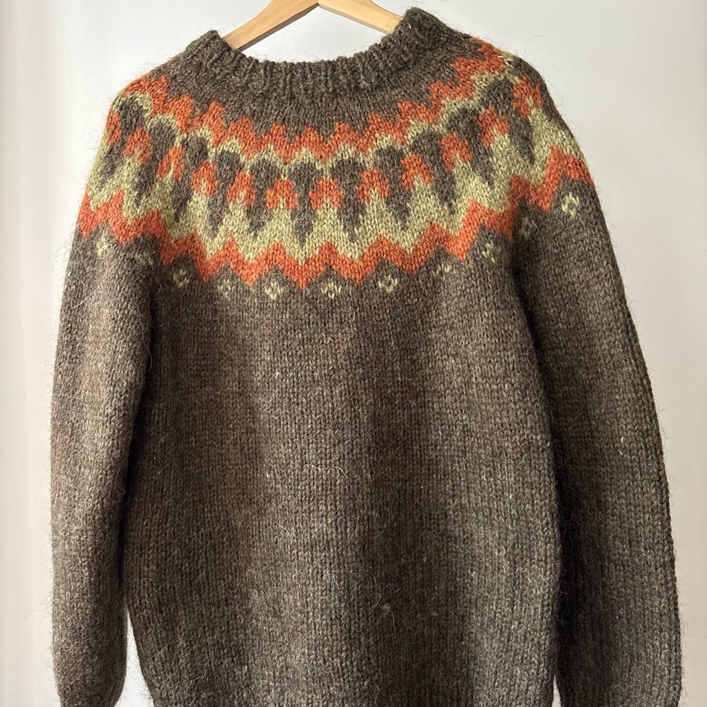 Vintage Handknit in Iceland Wool Fair isle Sweater | Brown & Green Crewneck Knit - Picture 7 of 7